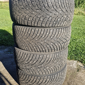 245/45 R18 Triangle Icelynx naelrehvid 4 tk