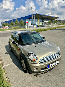 Mini Cooper 2008 (1 foto / 12)