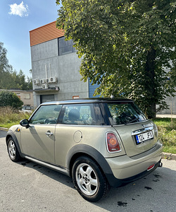 Mini Cooper 2008 (6 foto / 12)