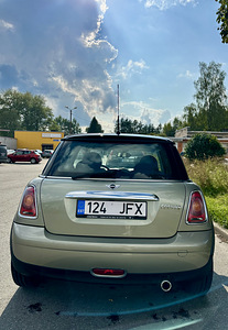 Mini Cooper 2008 (7 foto / 12)