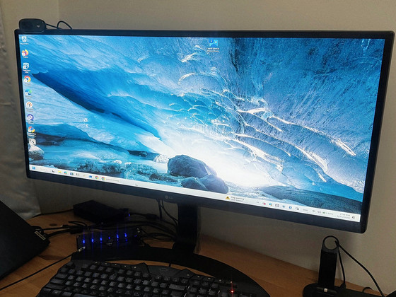 UltraWide monitor LG 34WL750-B (34 tolli, IPS, UltraWide QHD