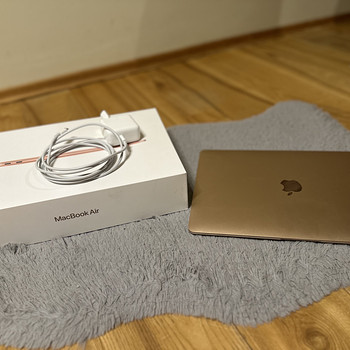 Müüa Macbook Air 13" M1 Rose Gold