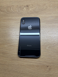 iPhone X (1 foto / 6)