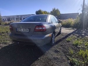 Volvo v40 (3 foto / 9)