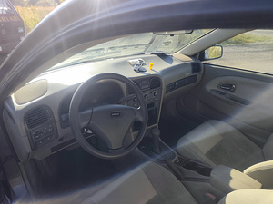 Volvo v40 (5 foto / 9)