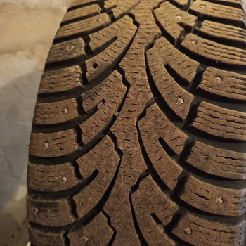 Mercedes-Benzi talverataste komplekt