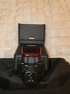 Вспышка Sigma EF-610 DG ST для Nikon + чехол (6 фото из 8)