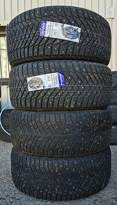 R20 285 45 20 Goodyear uued 2tk michelin kauststud 2tk (1 foto / 1)