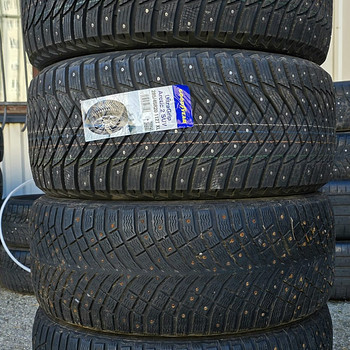 R20 285 45 20 Goodyear новые 2 шт Michelin б/у 2 шт