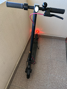 Xiaomi Mi Electric Scooter Pro 2 (745 км) + Замок⁠ (2 фото из 6)