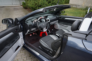 Opel Tigra Linea Nera (1 foto / 10)