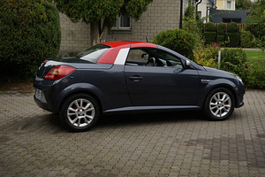 Opel Tigra Linea Nera (6 foto / 10)