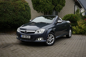 Opel Tigra Linea Nera (7 foto / 10)