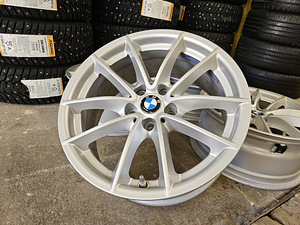BMW Original Valuveljed R 17 + Rõhuandurid (2 foto / 5)