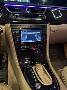 Mercedes-Benz CLS 320 2008 (10 foto / 10)