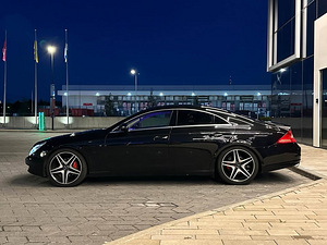 Mercedes-Benz CLS 320 2008 (3 foto / 10)