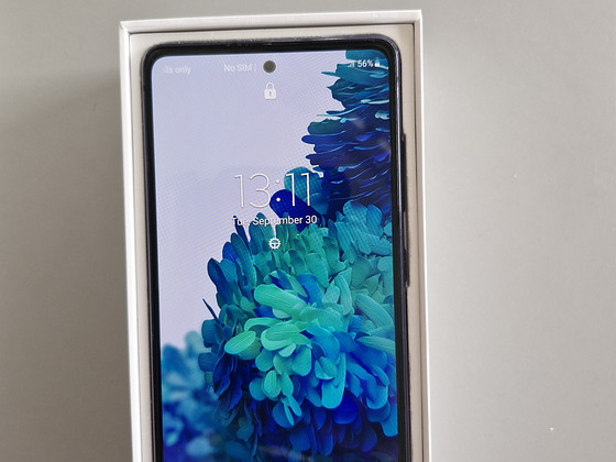 Samsung Galaxy S20 FE 8 ГБ | 256 ГБ | Dual-SIM | Cloud Navy