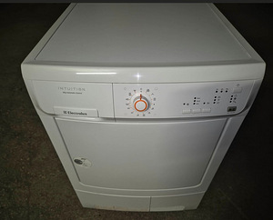 Сушильная машина Electrolux EDC66150W 6kg (4 фото из 7)