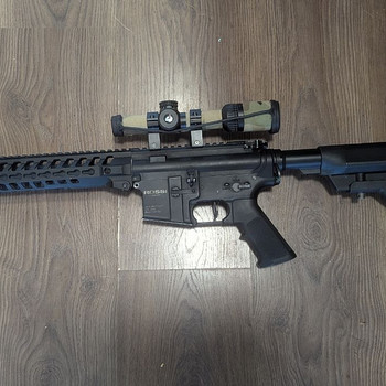 Airsoft AR-15