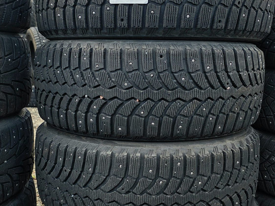 Шины R16 205 55 16 Bridgestone 7 мм 4 шт.