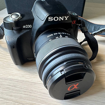 Sony A230