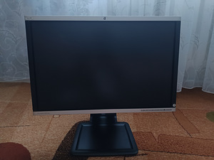 Продам монитор фирмы hp (1 фото из 5)