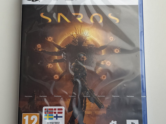 Saros (PS5)