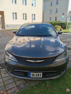 Chrysler 200S (3 foto / 11)