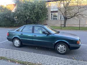 Audi 80 (4 foto / 12)