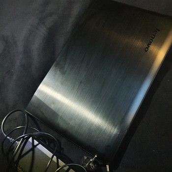 Lenovo Y510P i7 / 8 GB / 2× GeForce GT 750M / 1 TB