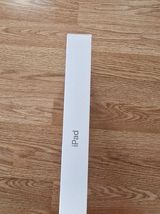 iPad A16 128 GB (3 foto / 3)