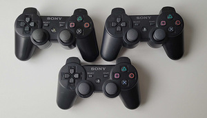 Playstation 3 Super Slim Jailbreak/HEN + Controllers + Games (2 foto / 10)