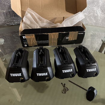 Thule Evo Raised Rail 710410 ножки багажника на крышу для рейлингов
