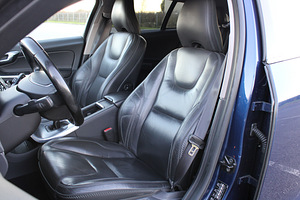 Volvo V60 Ocean Race 2.0 R5 120kW HOLLANDIST (10 foto / 15)