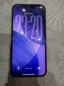 iPhone 13 (1 foto / 7)