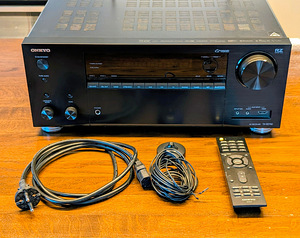 Onkyo TX-RZ730 9.2 Network AV Receiver (1 foto / 4)
