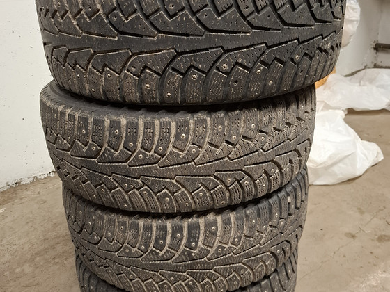 Nokian Hakkapelita 205/55/R16