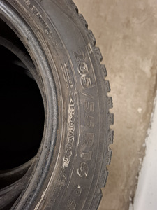 Nokian Hakkapelita 205/55/R16 (4 foto / 4)