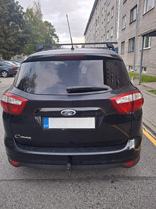 Продам Ford C-Max (2 фото из 12)