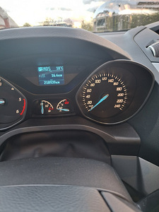 Продам Ford C-Max (8 фото из 12)