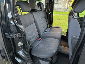 Hea ja ökonoomne Peugeot Bipper (12 foto / 14)