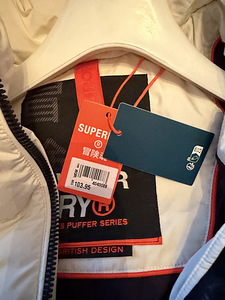 Новая зимняя куртка superdry (7 фото из 8)
