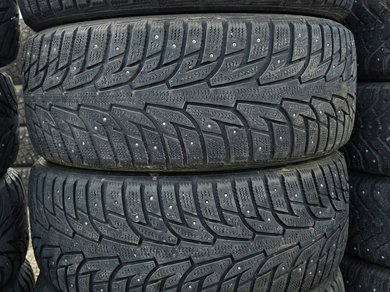 Шины R17 225 50 17 hankook 6 мм 4 шт.