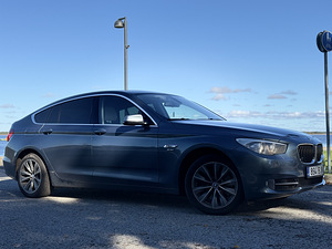 BMW 530 GT XDrive 2011a (3 foto / 11)