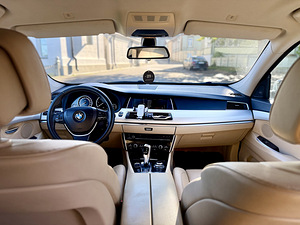 BMW 530 GT XDrive 2011a (6 foto / 11)