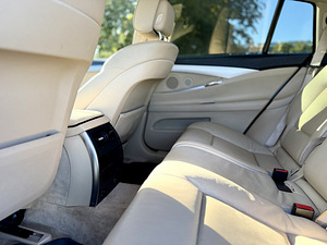 BMW 530 GT XDrive 2011a (7 foto / 11)