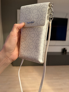Сумка для телефона Calvin klein (6 фото из 6)