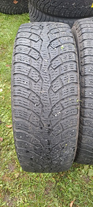 M+S / 205 65 16c / Nokian Hakkapeliitta CR4 (2 foto / 3)