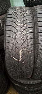 M+S / 205 65 16 / Kumho WinterCraft Ice Wi51 (2 foto / 3)