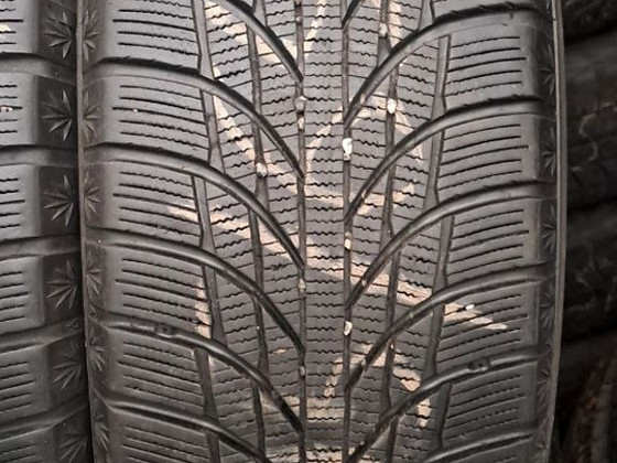 M+S / 205 65 16 / Kumho WinterCraft Ice Wi51